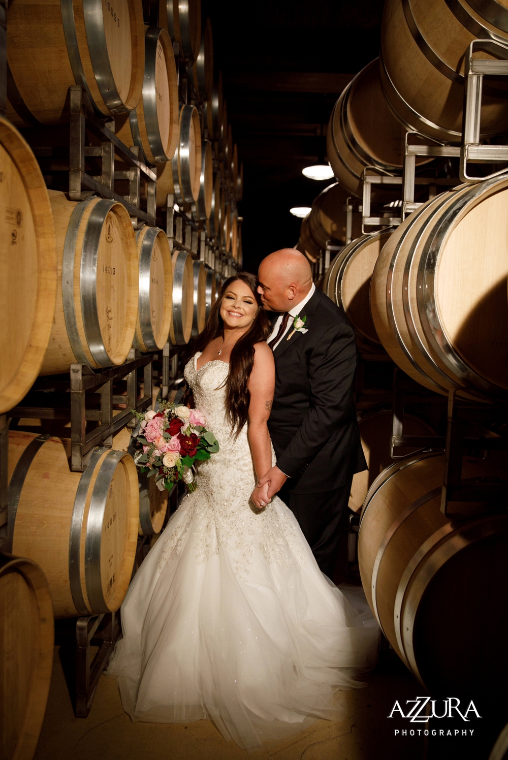 bridal-portraits-in-swiftwater-cellars