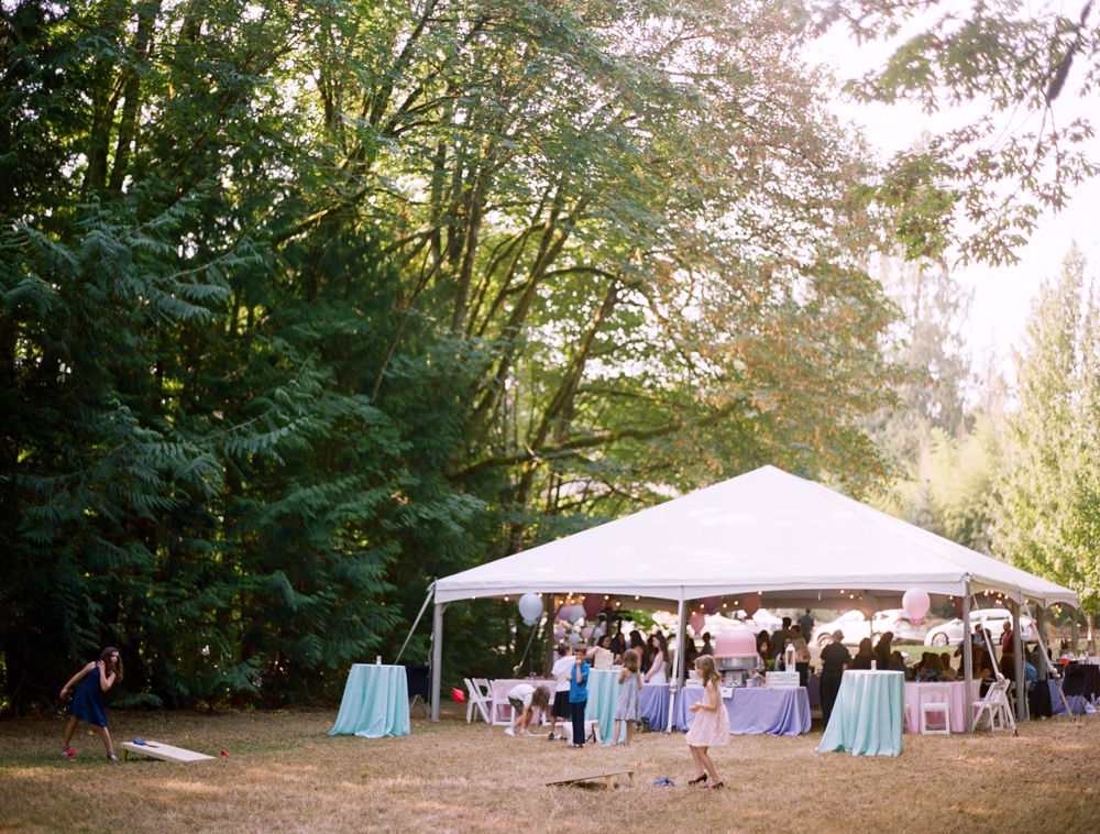 pastel-tented-party
