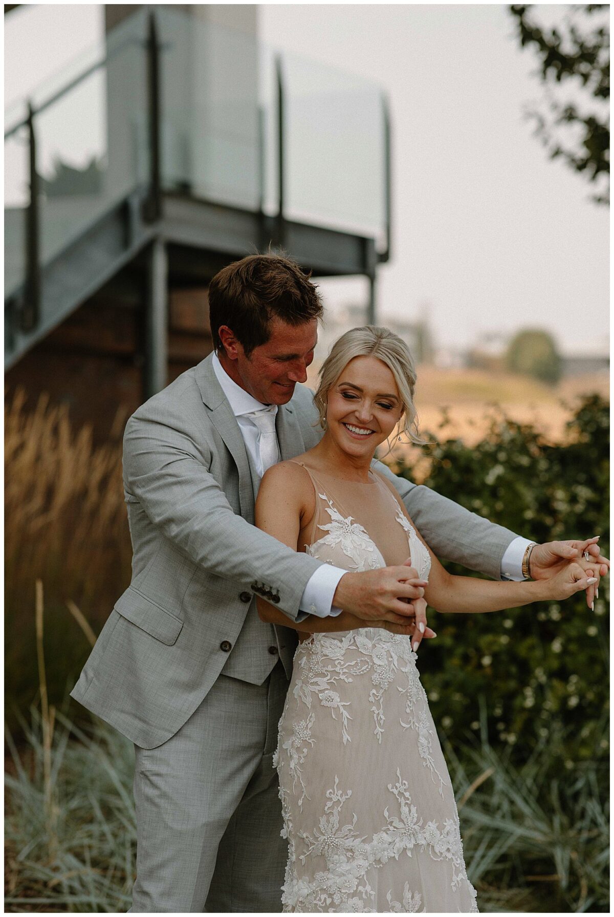 bride and groom 